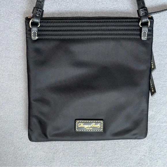 Dooney & Bourke Black‎ Nylon Small Crossbody Bag Hot pink inside 3 zip pockets - Picture 2 of 16